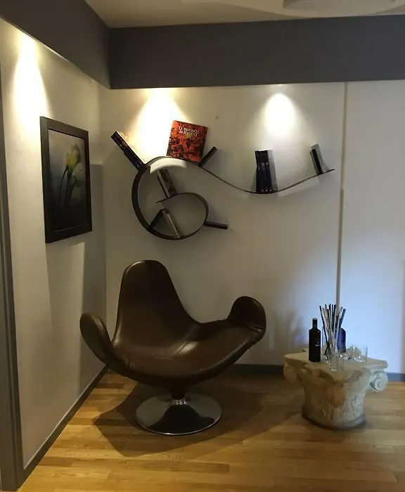 Indipendenza Boutique-1